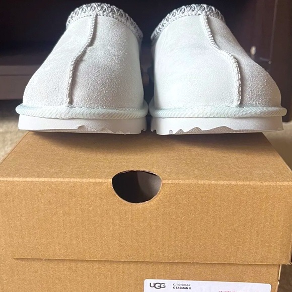 🤍🐭☑️ UGG TASMAN SLIPPERS GOOSE SZ 5Y / 7W 🐭☑️🤍 - Picture 2 of 6